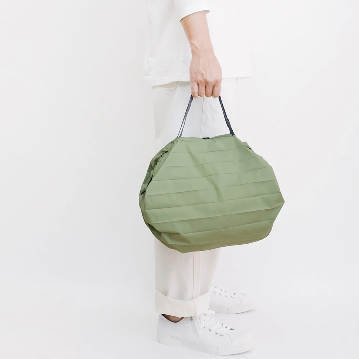 Shupatto Compact Bag (M) - MORI (Forest) 15L/ 11lb/ 5kg – Zupplo Shupatto Compact Bag (M) - MORI (Forest) 15L/ 11lb/ 5kg – Zupplo